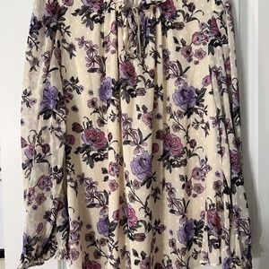 Stunning lined blouse with Keyhole bow